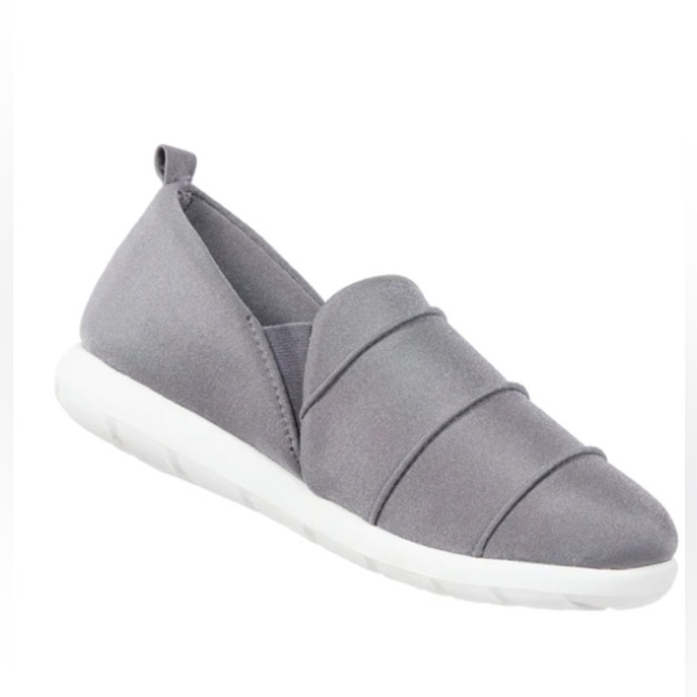 ISOTONER Zenz Women’s Stretch Satin Slip-On Walking Shoe,
